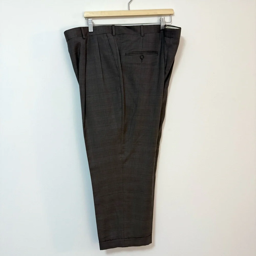 Burberry London Kensington Plaid Wool & Silk 2-Piece Suit – 46R / 42 Waist